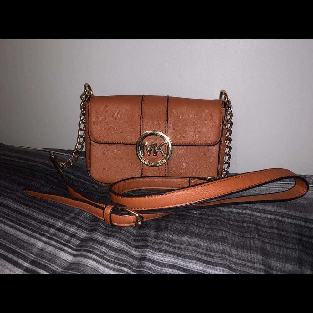 Michael Kors Crossbody